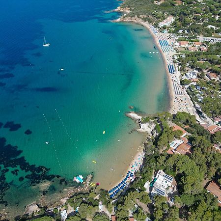 Camping Village Le Calanchiole Capoliveri  Exterior photo
