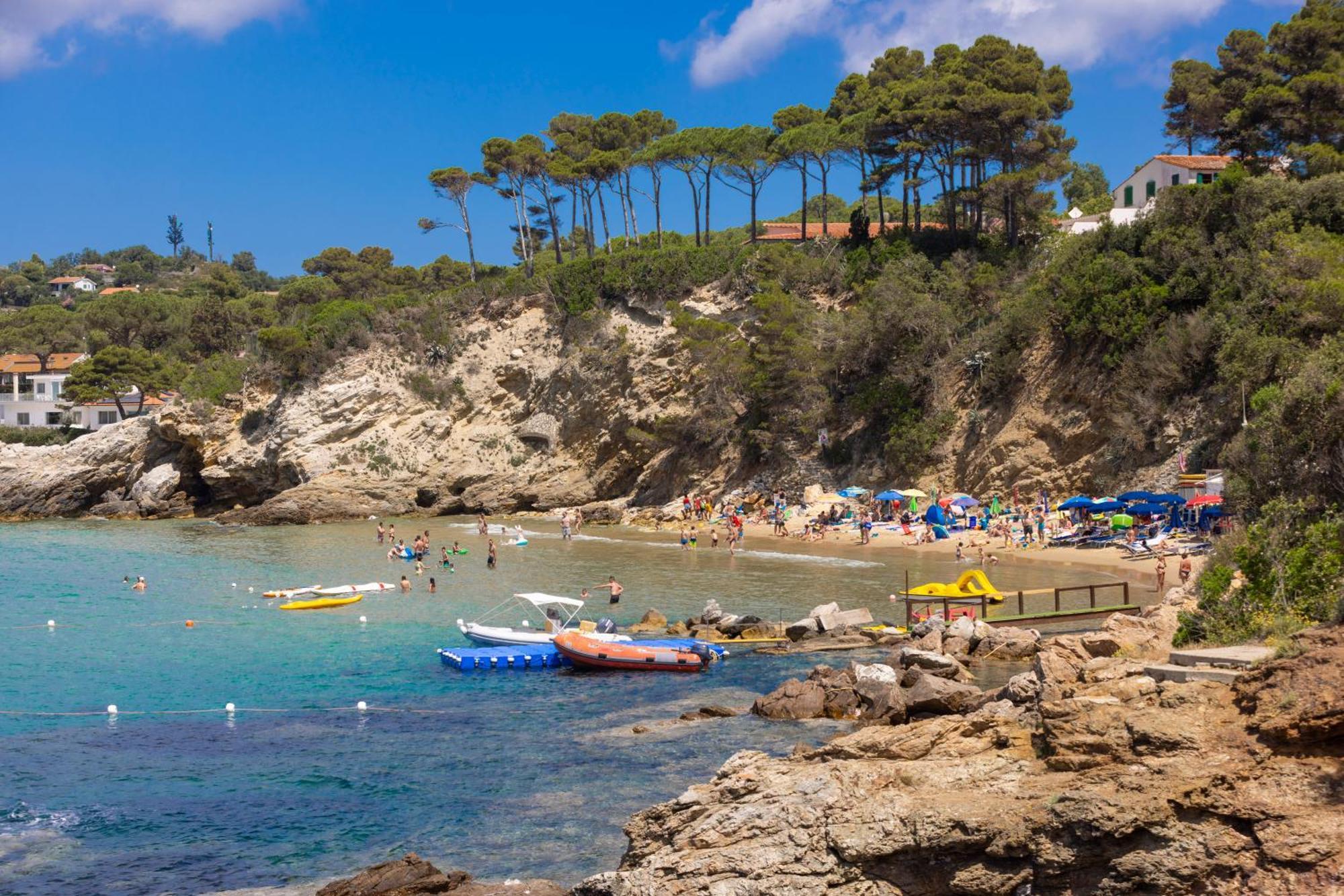 Camping Village Le Calanchiole Capoliveri  Exterior photo