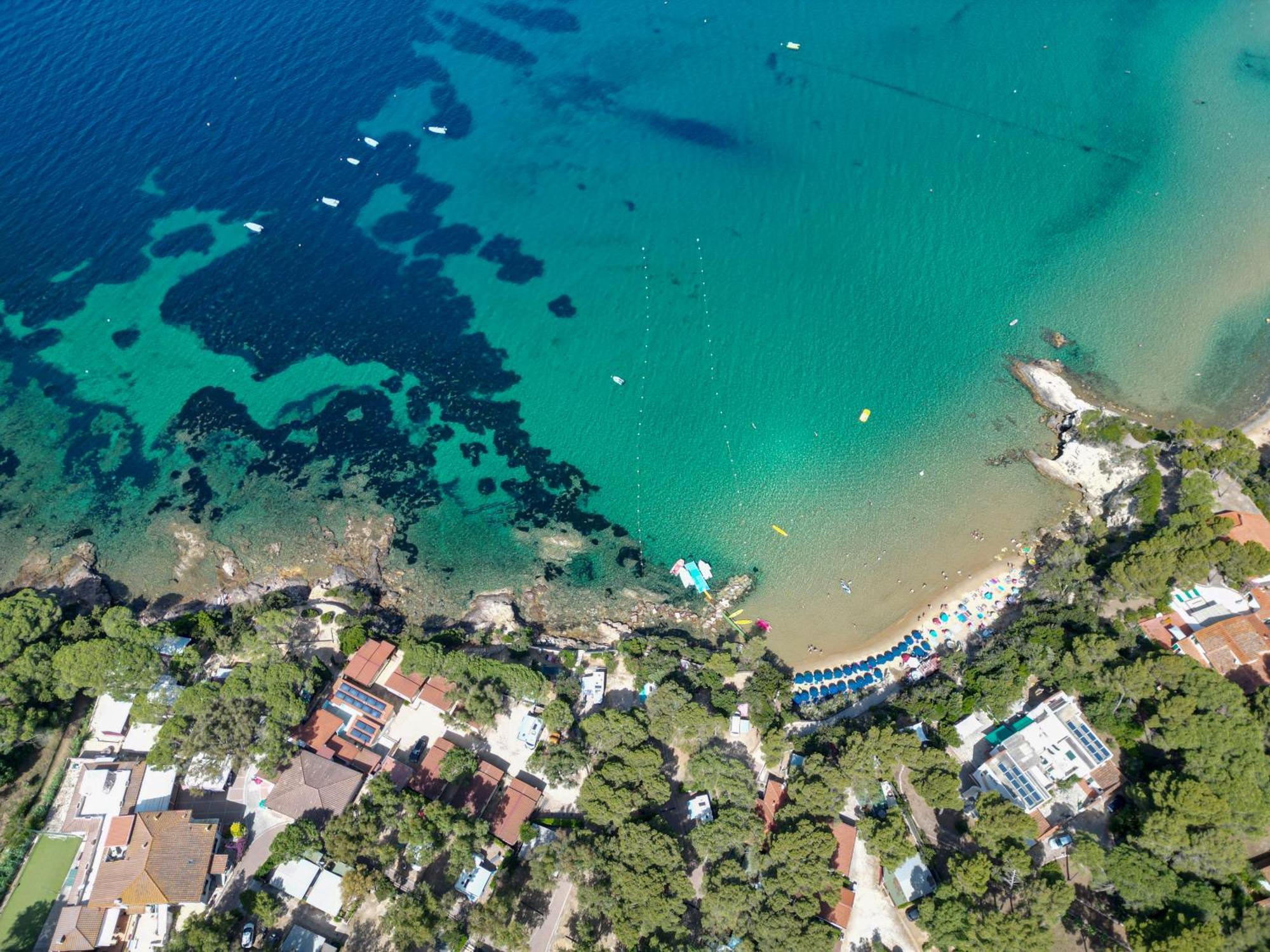 Camping Village Le Calanchiole Capoliveri  Exterior photo