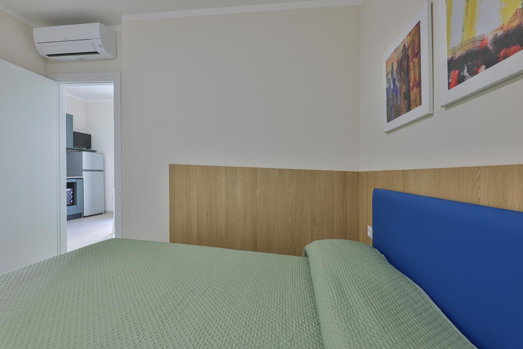 Camping Village Le Calanchiole Capoliveri  Exterior photo